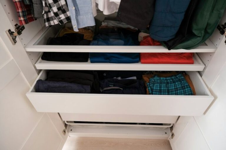 What Are the Best Ways to Store Seasonal Clothes?
