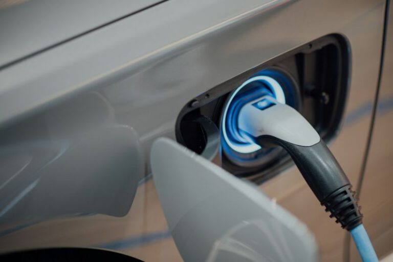 What Are the Latest Trends in Electric Vehicles?